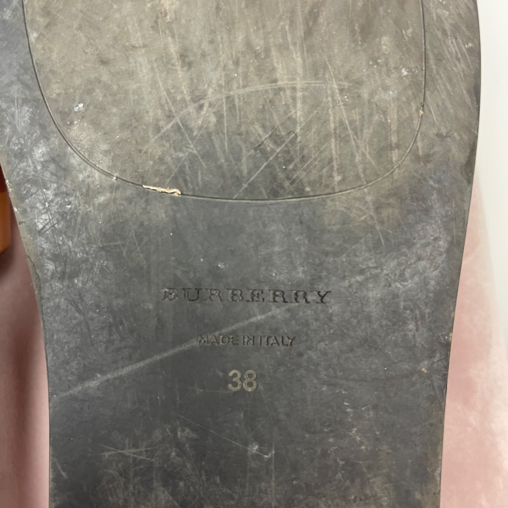 Authentic Burberry Check Slides - Picture 6 of 6